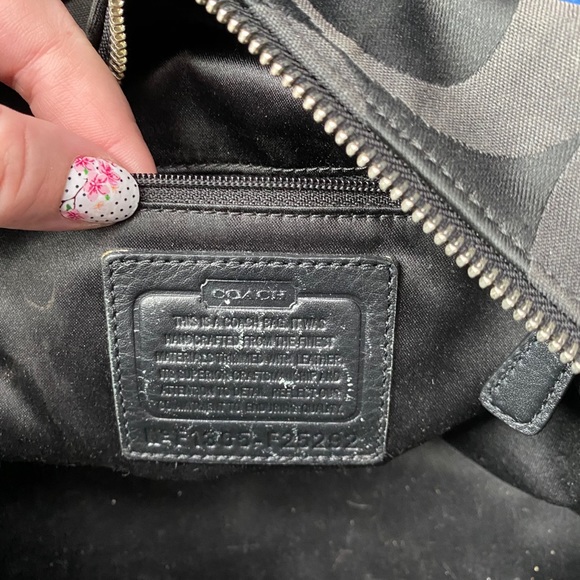 Coach carryall bag and matching wallet - Picture 2 of 7